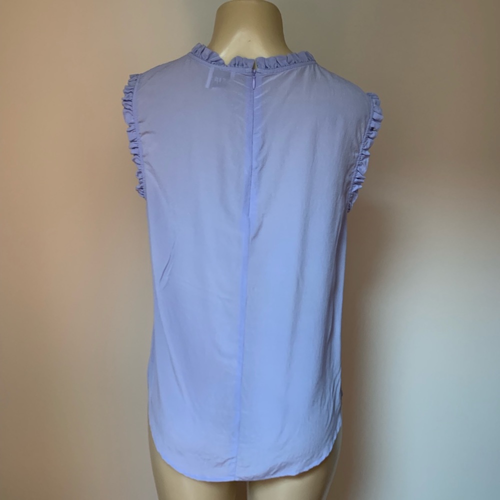 Tops - Picture 3 of 4